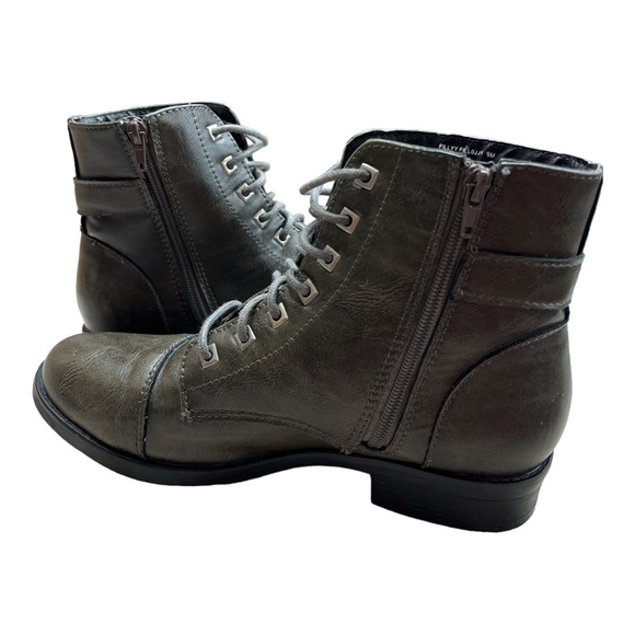 Sz 9M Madden Girl Tie up Boots - Picture 5 of 6